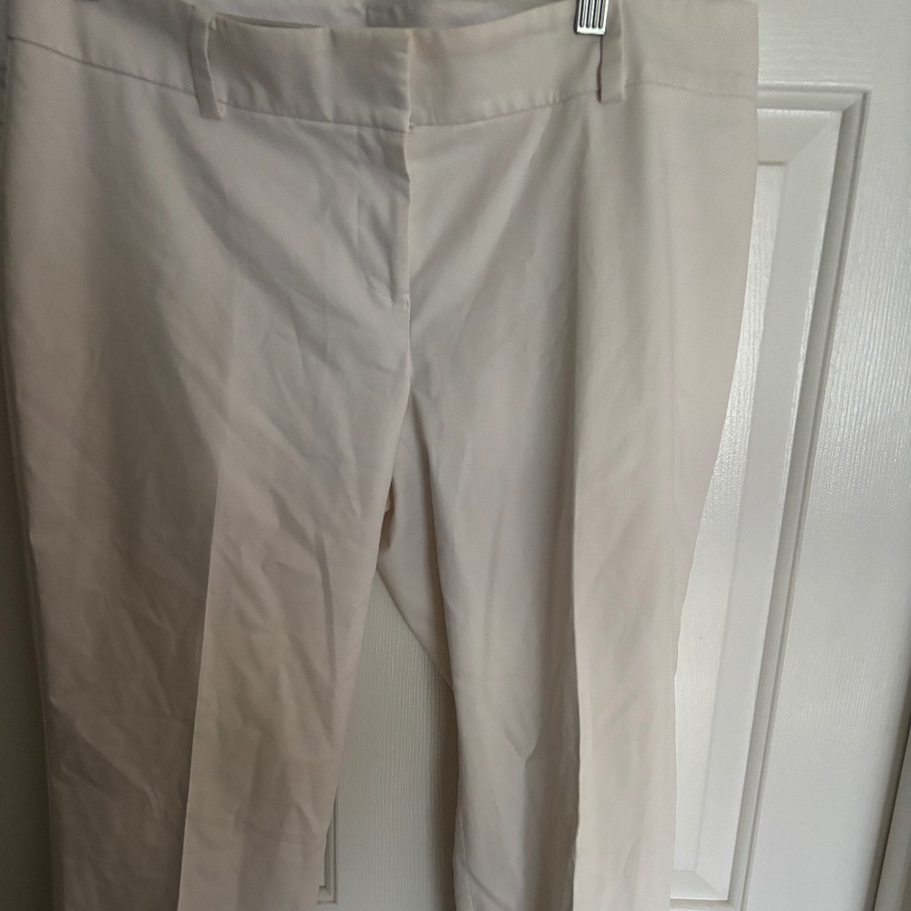Ann Taylor White Dress Pants Size 10